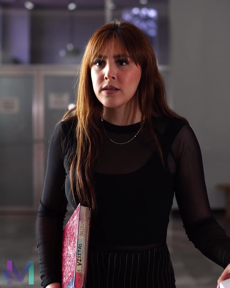 [COMPLETO] 0011H1006 Se llevo una lección despues de haberlo despreciado por ser un mesero