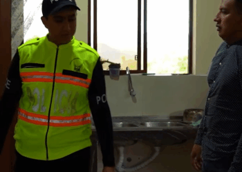 [COMPLETO] 0270H1020 Quiso aprovecharse de las amigas de su hijastra Goals