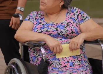 [COMPLETO] 0177H1006 Faltó a la graduación de su hija porque su jefe no le dio permiso Cast Karla Sandoval Isaac Maciel #