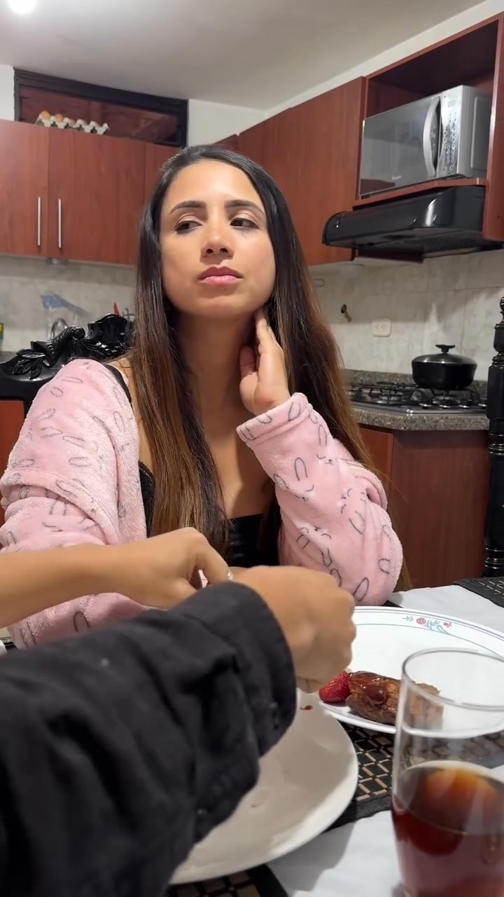 [COMPLETO] 0292H1020 Mi vecino se confundió de casa Sergio gonzalez