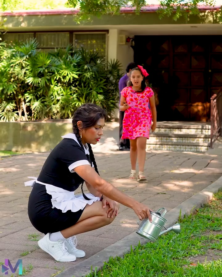 [COMPLETO] 0189H1006 Niña traviesa le cortó el cabello a la sirvienta Cast Julia Salazar Gerardo Betancourt #fblifestyle