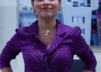 [COMPLETO] 0456H1020 Bella panadera le dio una gran lección a su engreída jefa Karen Oliva