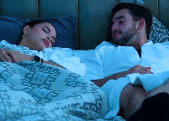 [COMPLETO] 0360H1020 La señal que hizo con la mano la salvó Israel Urias Karen Oliva