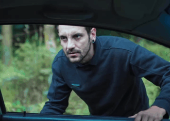 [COMPLETO] 0474H1020 Un fantasma hace que este hombre recupere a su mujer Felicidad