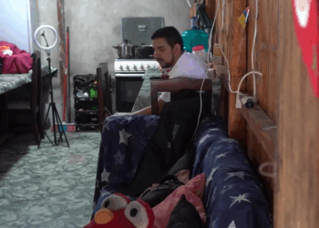 [COMPLETO] 0005H1020 Lleva a vivir a su novia a la casa donde vivía con su hermano y mira lo que paso Mi Poesia