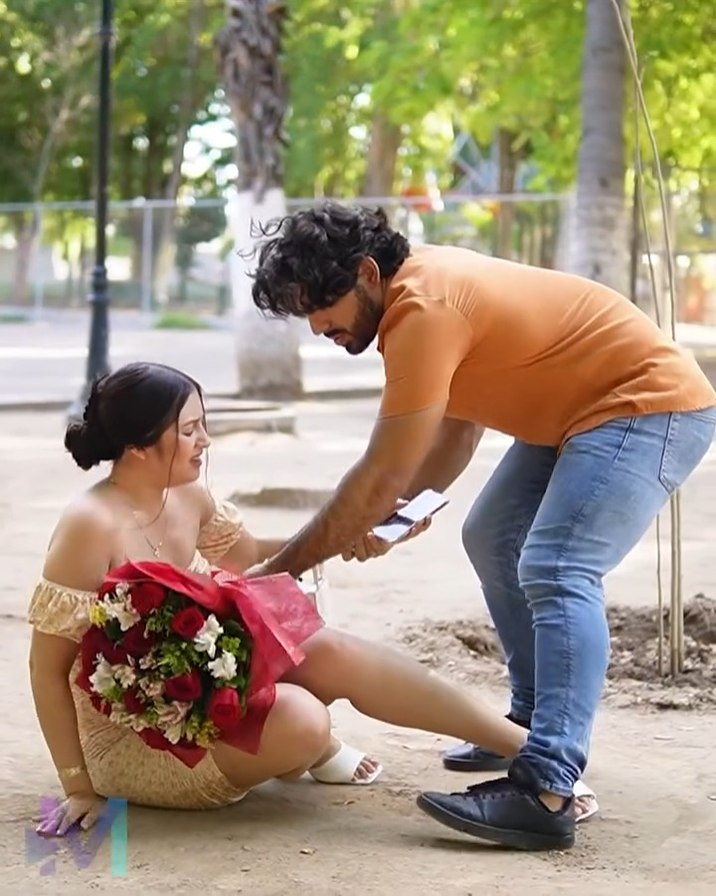 [COMPLETO] 0480H1020 Su novia le estrelló un pastel en la cara por celos