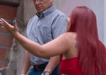 [COMPLETO] 0490H1020 Su esposo la recomendó para un trabajo y terminó haciéndole esto a su jefe