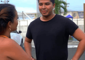 [COMPLETO] 0006H1020 Descubre lo que ella sospechaba desde el principio Mi Poesia