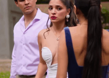 [COMPLETO] 0336H1006 Carrito de control remoto descubre infidelidad de su prometido con la dama de honor