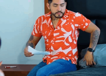 [COMPLETO] 0372H1020 Ésta sirvienta interrumpió la boda de su patrón