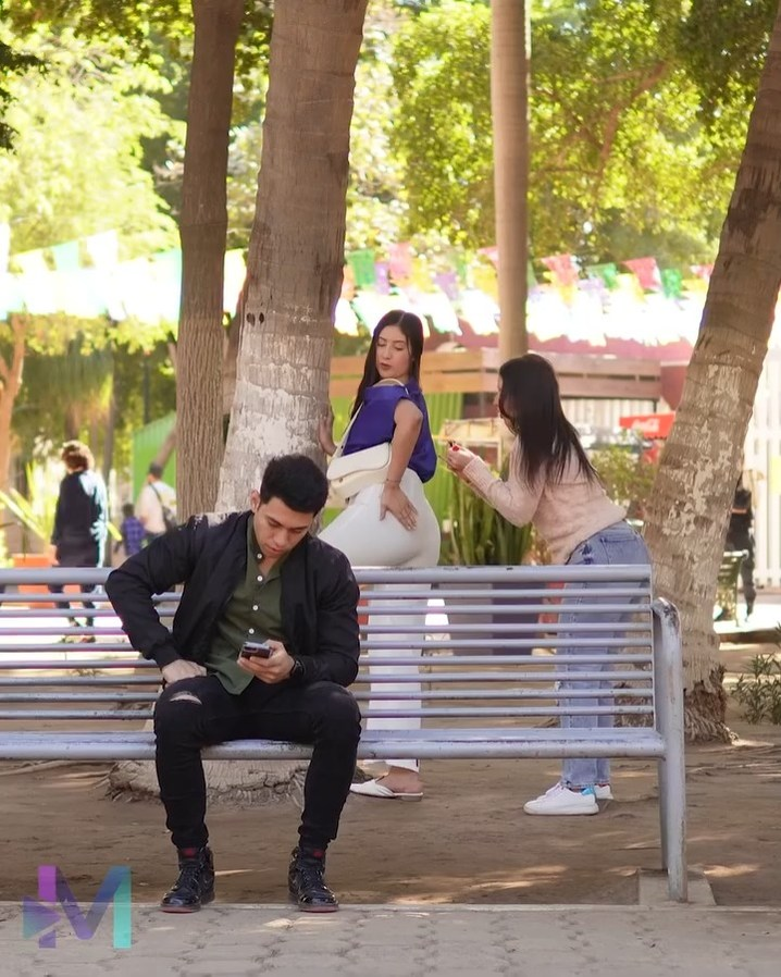 [COMPLETO] 0346H1006 Ingeniosas ladronas son descubiertas por este hombre de la calle