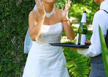 [COMPLETO] 0385H1020 Me contrataron como mesera en la boda de mi novio Cast Israel Urias Kathia Fernanda Karen Oliva