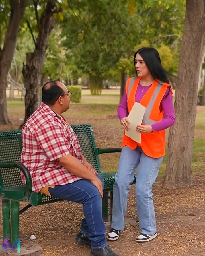 [COMPLETO] 0379H1006 Faltó a la graduación de su hija por culpa de su jefa Isaac Maciel