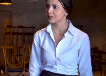 [COMPLETO] 0382H1006 Su ex amiga se burlaba de ella por el trabajo que tenía