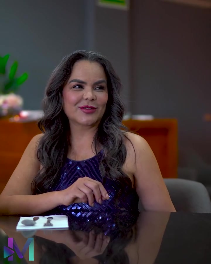 [COMPLETO] 0391H1006 Compartía el mismo novio con su mamá