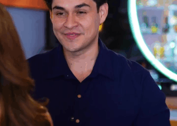 [COMPLETO] 0399H1006 Tenía el amor frente a ella, pero nunca se dio cuenta