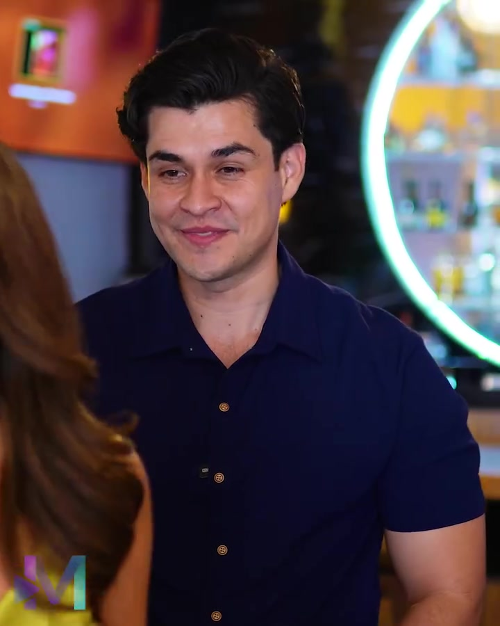 [COMPLETO] 0399H1006 Tenía el amor frente a ella, pero nunca se dio cuenta