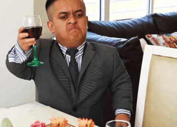 [COMPLETO] 0525H1020 Suegra le hizo la vida imposible a su nuera tendiendole una trampa Caricaturas de Ayer