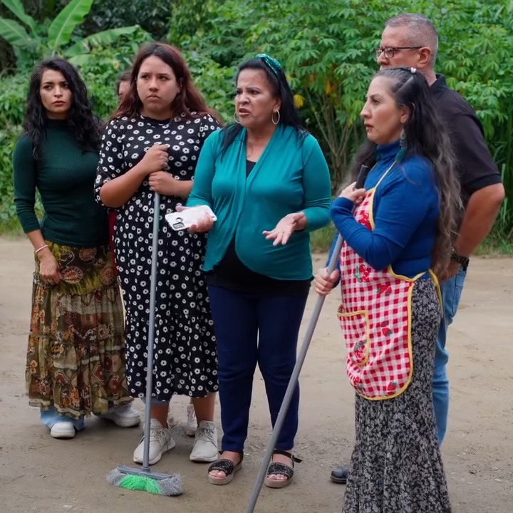 [COMPLETO] 0734H1020 Mujer hacia esto para alimentar a su bebé, al final se descubrió esta verdad El Mensajero
