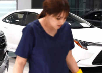 [COMPLETO] 0461H1006 Le tendió una trampa a la intendente para despedirla y se terminó llevando una lección