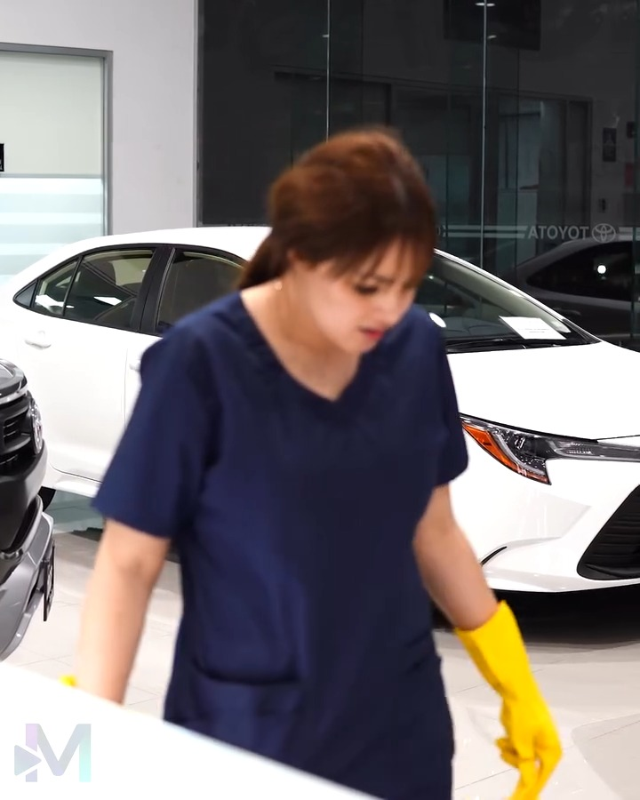 [COMPLETO] 0461H1006 Le tendió una trampa a la intendente para despedirla y se terminó llevando una lección