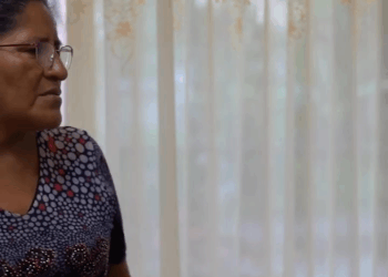 [COMPLETO] 0230H1020 Subestiman el trabajo de una madre soltera Goals