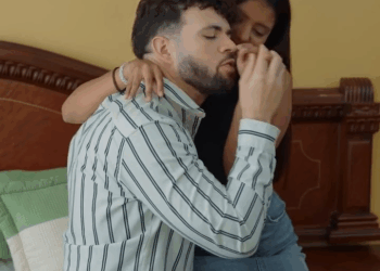 [COMPLETO] 0756H1020 Niño inteligente impidió que su madre se case con este mal hombre, con su carro a control remoto El