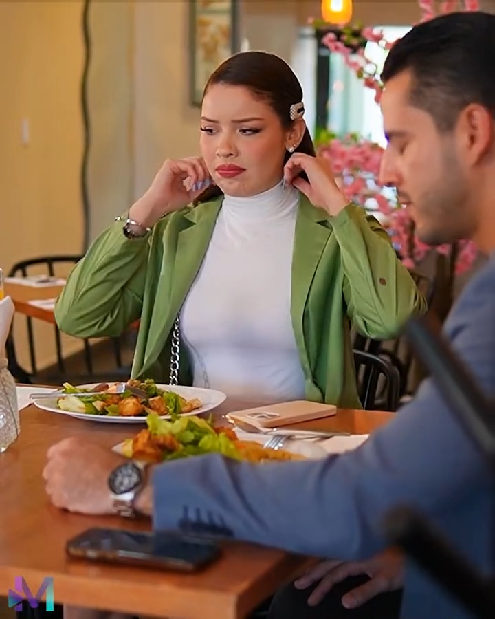 [COMPLETO] 0517H1006 Cambió a su prometido millonario por un nerd Cast Ana Laura Ruiz Elsa Soto