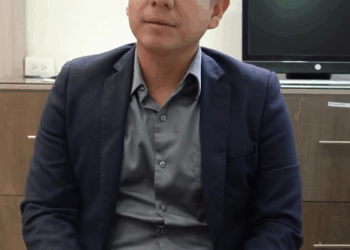 [COMPLETO] 0097H1020 Ambas estaban a punto de enfrentar la entrevista más difícil de sus vidas