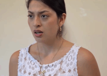 [COMPLETO] 0100H1020 Descubrió la verdad antes de la boda