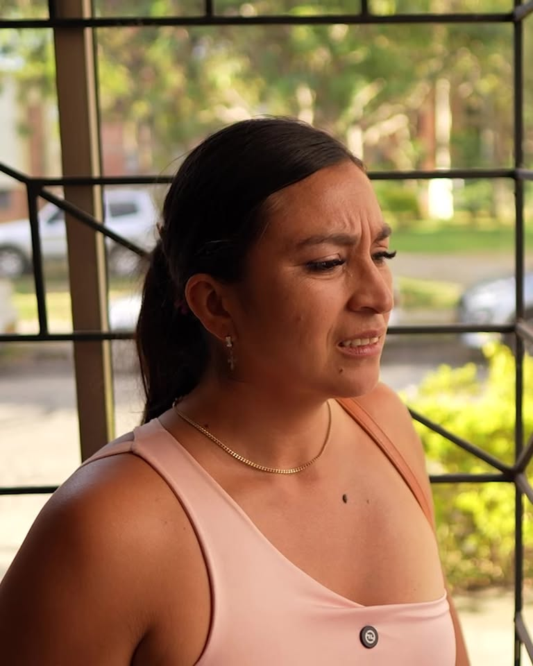 [COMPLETO] 0563H1020 Mujer protegida por Dios es intocable Caricaturas de Ayer