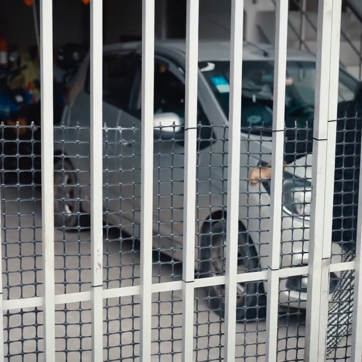 [COMPLETO] 0772H1020 Alumnas y profesor salvaron a la hija del rector de la escuela de esta manera El Mensajero