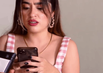 [COMPLETO] 0575H1006 Su comportamiento tranquilo, hizo que esta mujer se confiara