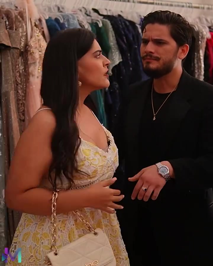 [COMPLETO] 0577H1006 Vendedora la trató mal por llegar en bicicleta Cast Andrea Jordan Karla Sandoval