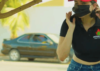 [COMPLETO] 0583H1006 Fingia ser empresaria para que su esposo no la abandonara