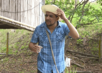 [COMPLETO] 0025H1020 Hay Pakito haciendo de las suyas Mi Poesia