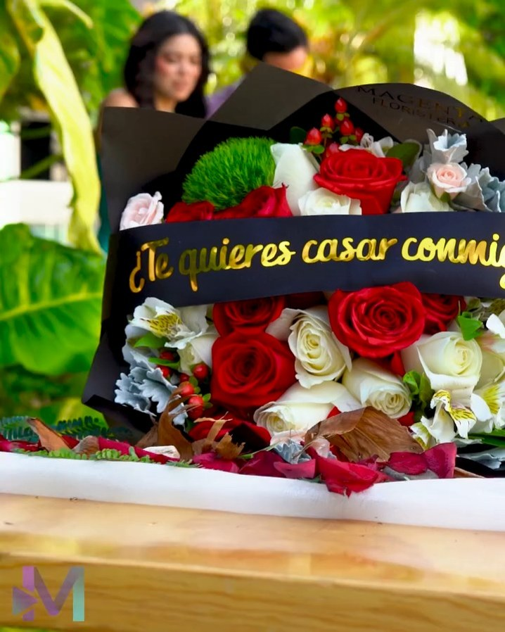 [COMPLETO] 0078H1006 Para él, el casarse solo era pretexto para derrochar dinero