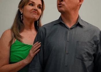 [COMPLETO] 0599H1006 Le ofreció un millón de dólares para que le rentara su vientre Elsa Soto