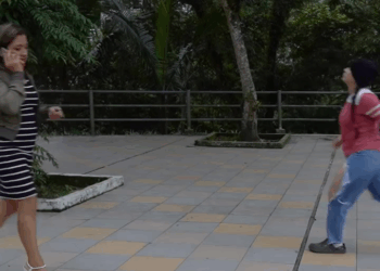 [COMPLETO] 0235H1020 Un simple consejo ayudó a una chica de la calle a cambiar su vida Goals