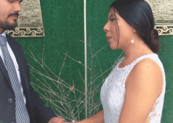 [COMPLETO] 0139H1020 Lo sabía todo y los expuso con un plan brillante en el hotel