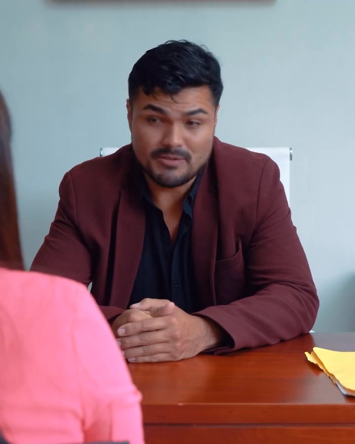 [COMPLETO] 0148H1020 Lo juzgaron por su apariencia y se arrepintieron demasiado tarde