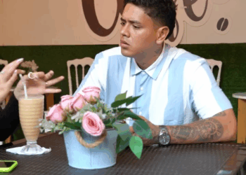 [COMPLETO] 0171H1020 Fingió ser empresaria para que su esposo no la dejara