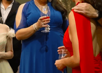 [COMPLETO] 0681H1006 Su tía la criticó por no llevar novio a la cena familiar Elsa Soto