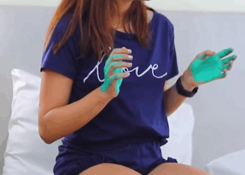 [COMPLETO] 0684H1006 Le pintaron la cara azul para detener su boda Elsa Soto