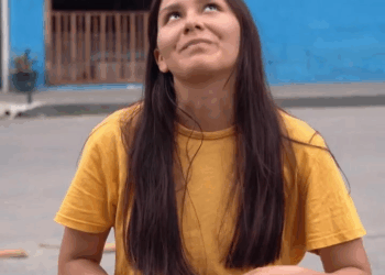 [COMPLETO] 0788B1015 Mujer sin hogar encuentra anillo y cambia el destino de un millonario