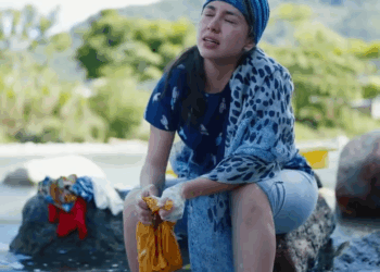 [COMPLETO] 0790H1020 Le cortó la ropa con una tijera a su hermana para que nunca más le pida la lavadora