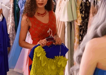 [COMPLETO] 0695H1006 Vendedora la trató mal por sus raíces sin saber quien era Elsa Soto