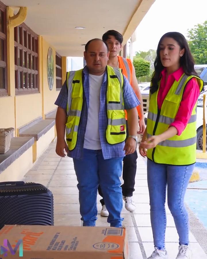 [COMPLETO] 0091H1006 Le negaron la entrada a la graduación de su hija por ser albañil Cast Karla Sandoval Isaac Maciel E