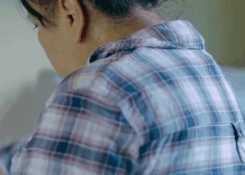 [COMPLETO] 0689H1020 Madre no creía lo que este joven fue capaz de hacerle esto a su propia hermana El Mensajero