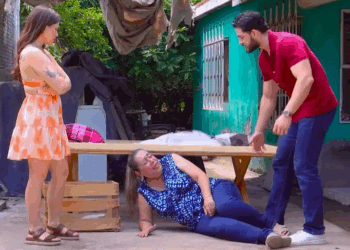 [COMPLETO] 0092H1006 La hechó de su propia casa porque ya no podía trabajar